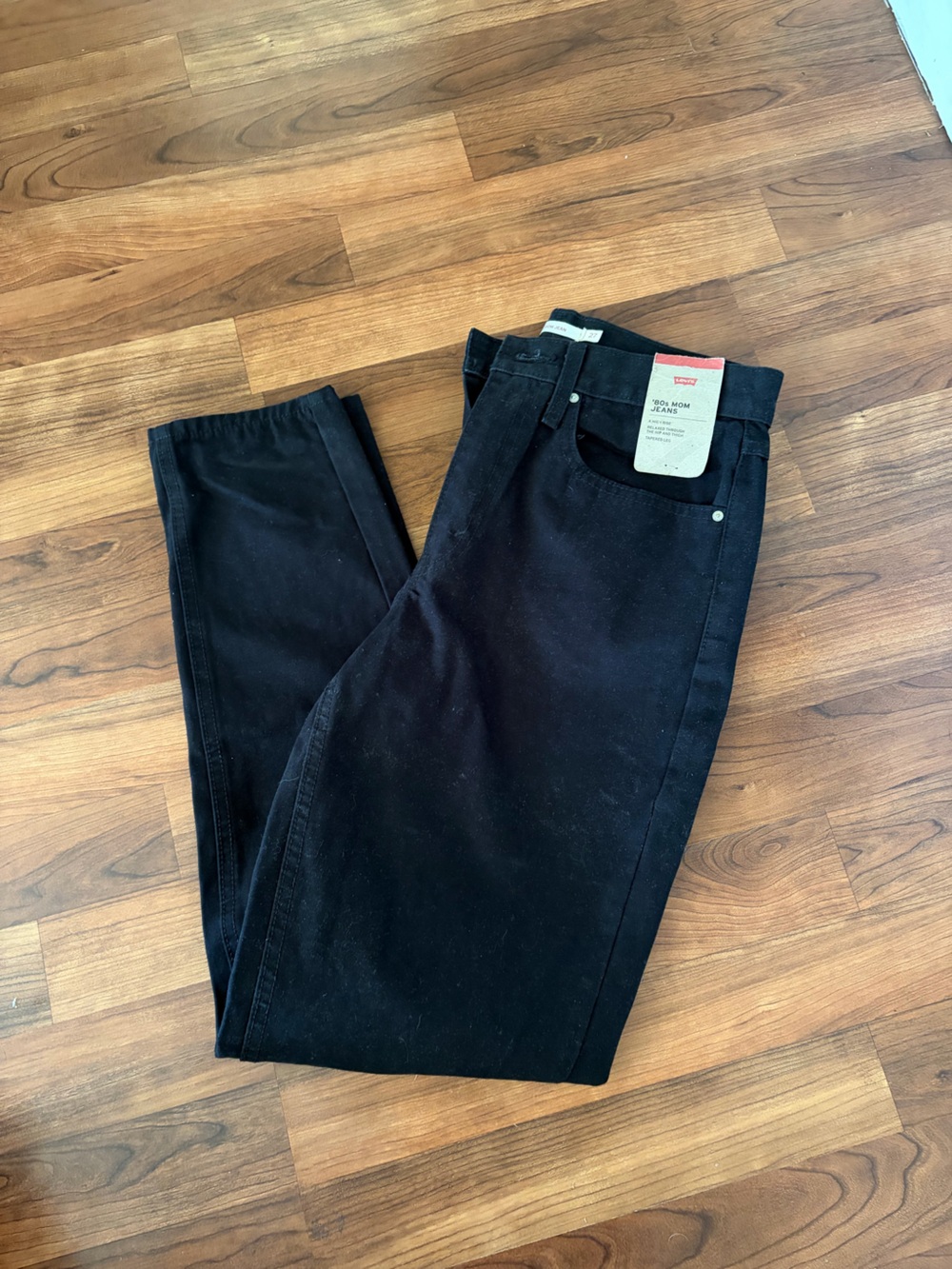 Levi's Women’s 80s Mom Jeans